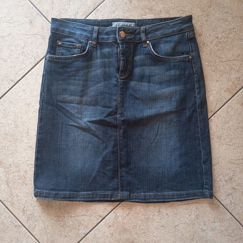 Zara denim skirt, blue, size L