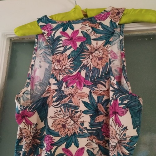 H&M All Time Classic Tropical Flowers Summer Dress like new, medium