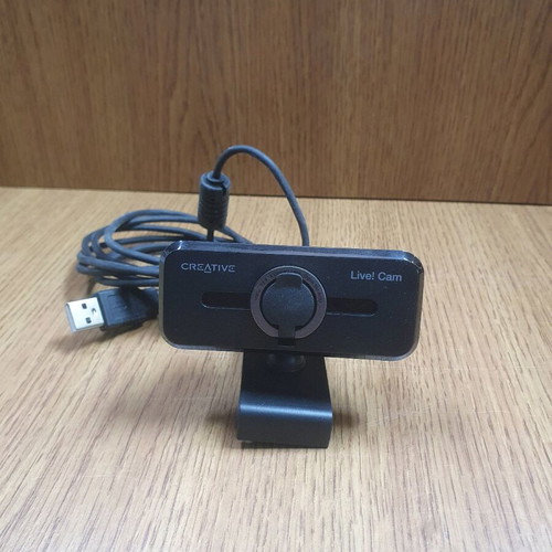 Creative Live Cam Sync 1080P V2 Web Camera like new