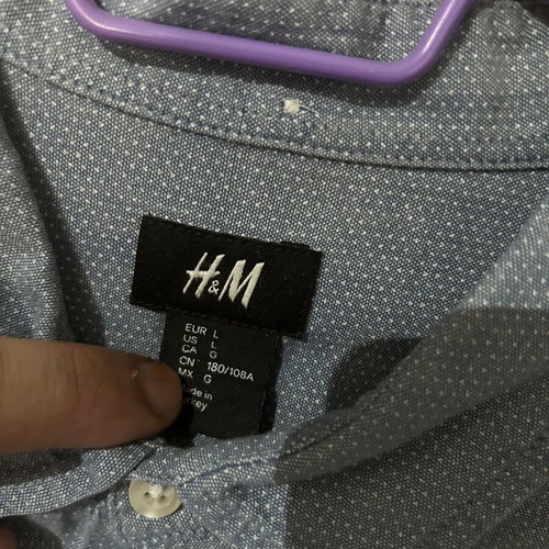 H&M light blue shirt size L