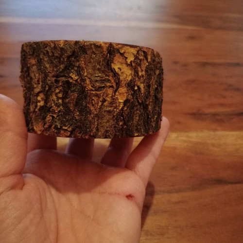 Candle holder for tealight like new, olive wood