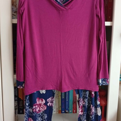 Esmara lingerie pyjama set with fuchsia top and floral pants