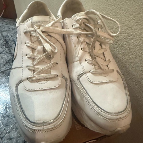Karl Lagerfeld white athletic shoes like new size 40
