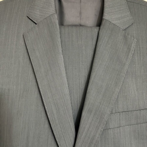 Hugo Boss men's suit like new, size 46, dark gray