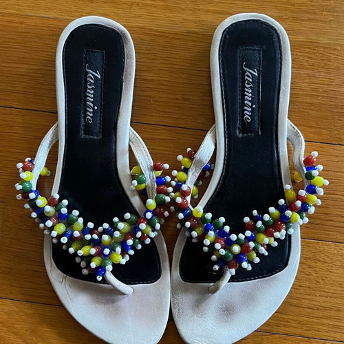 Sandals flat with colorful pearls used, leather, size 38