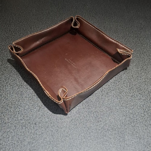 Arte & Cuoio luxury leather valet tray with metal core