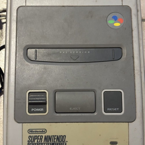 Super Nintendo SNES PAL console used, fully functional