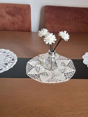 Knitted handmade doilies new, 3 pieces, 1 beige and 2 white