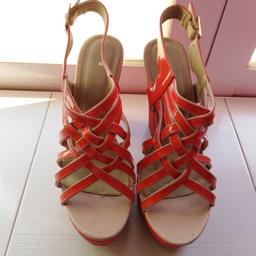 Red sandals size 40 used with 12 cm heel