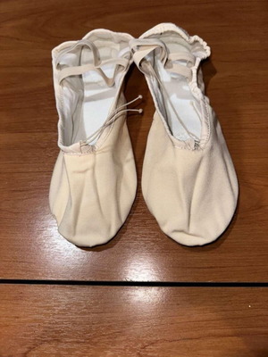 Ballet shoes new, sizes 38-42, soft dance footwear