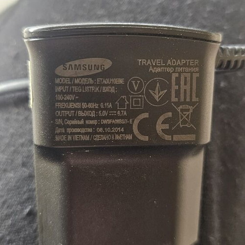Samsung Micro Charger like new, original