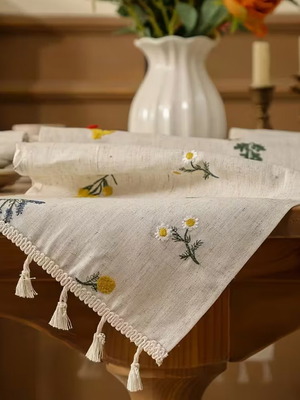 Runner tablecloth new with embroidered floral design 30x89cm