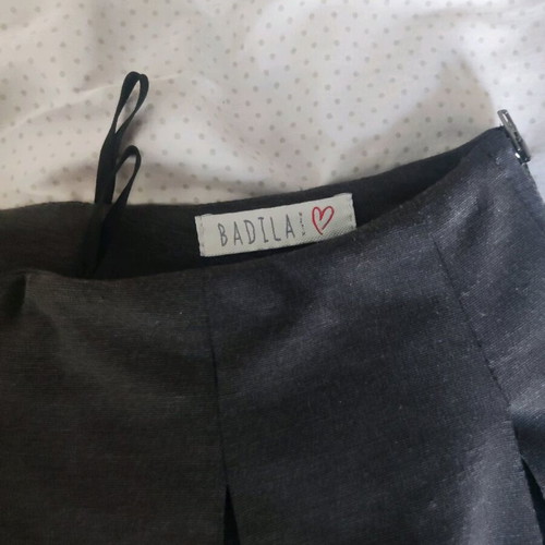 Badila mini skirt gray like new, size S