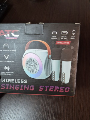 ATC Ηχείο Karaoke με Ασύρματα Μικρόφωνα και Εφέ Φωτισμού Μπεζ