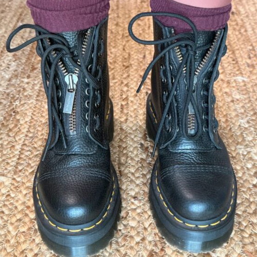 Dr. Martens platform boots size 38 like new, black