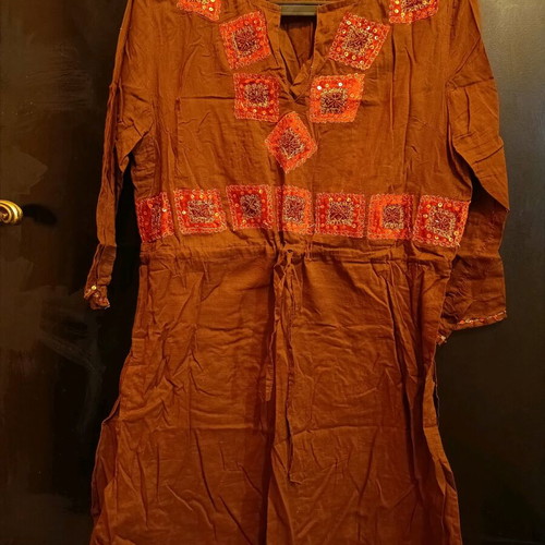 Mad Hat tunic size M/L like new, brown and orange with side cuts