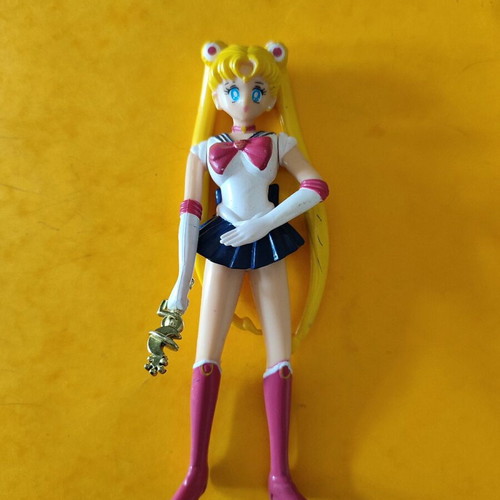 Sailor Moon figure set like new