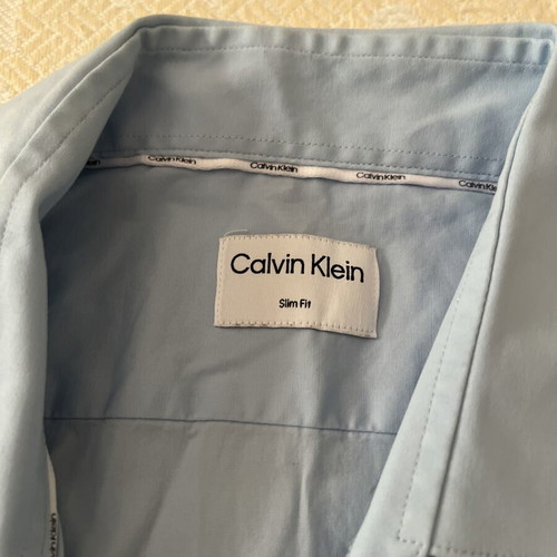 Calvin Klein Poplin Stretch Shirt slim fit, like new, size M, light blue