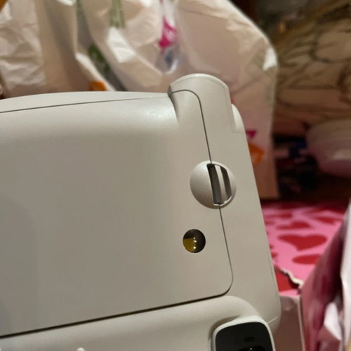 Instax Mini 9 camera like new with case and few photos