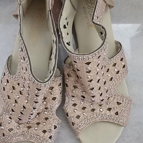 Women's elegant gold sandals with rhinestone decorations, new
