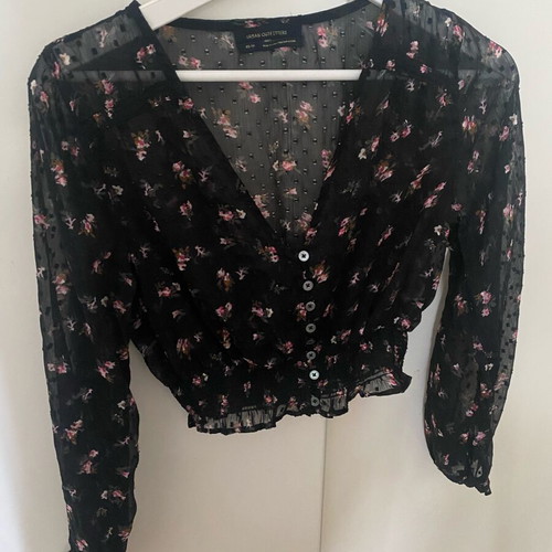 Urban Outfitters Sheer Floral Crop Top XS like new, black chiffon