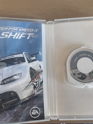 Need for Speed Shift παιχνίδι PSP σαν καινούργιο με κουτί και βιβλιαράκι