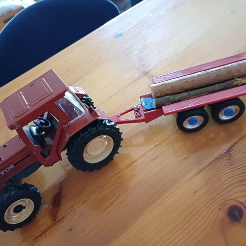 Fiat Winner F130 tractor collectible die-cast model used with trailer