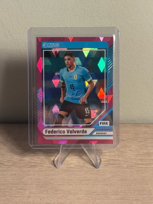 Federico Valverde Uruguay Donruss Cubic Panini 2024-2025 card new