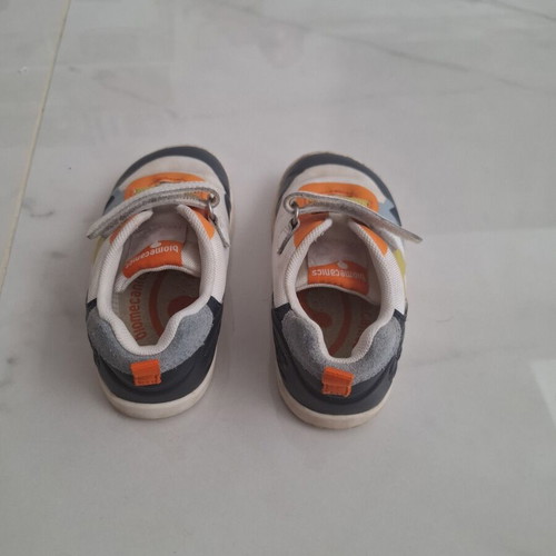 Biomecanics athletic children's shoes used, size 24, multicolor