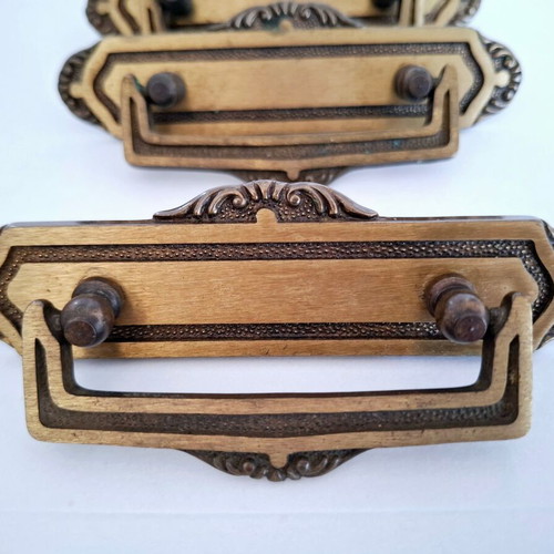 Drawer knobs used, set of 4 brass