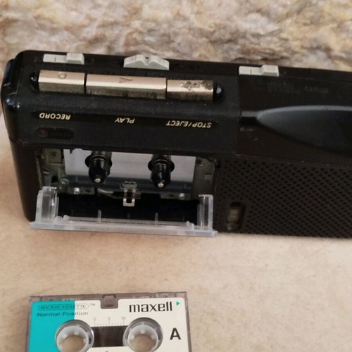 AVR portable cassette player used, functional, vintage 1990