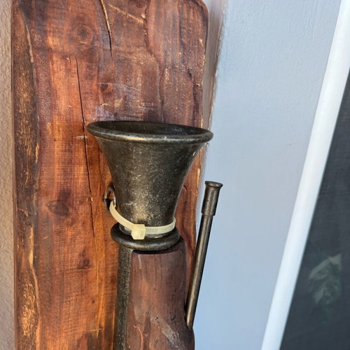 Decorative gun used 70cm replica on wood