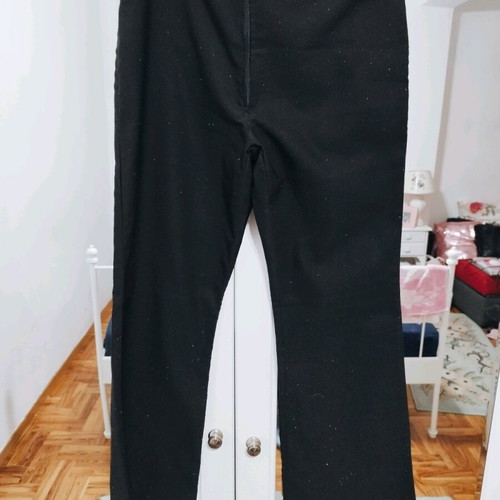 Black bootcut pants with glitter like new, size M