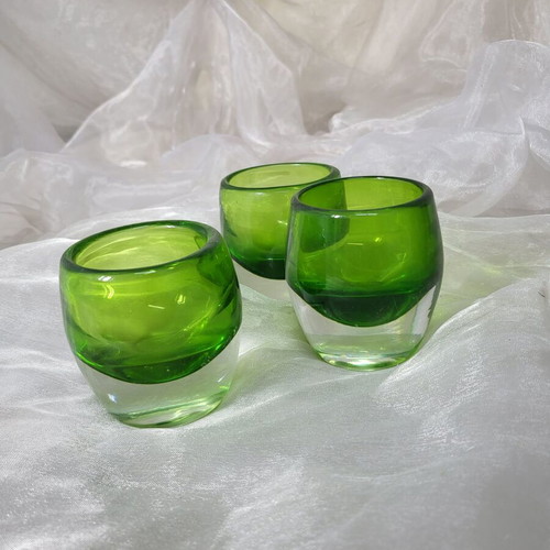 Vintage green art glass vases by Crate & Barrel, like new, set of 60