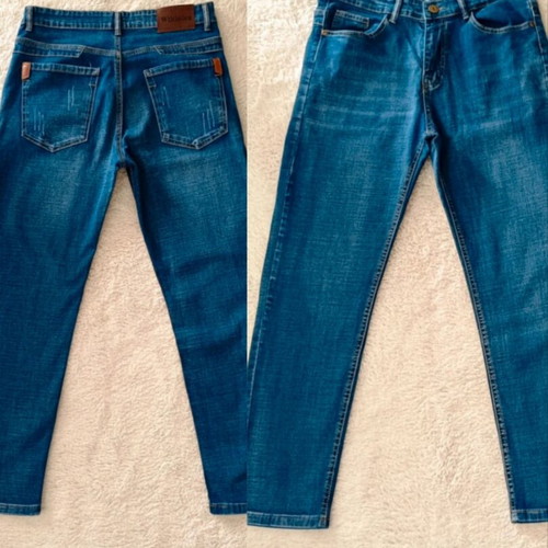 Wthinlee men's jeans pack of 2 new, size 32 M, black and blue