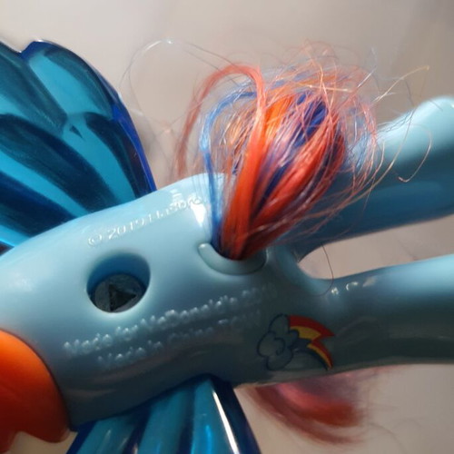 Rainbow Dash figure used, My Little Pony 2019, 9cm