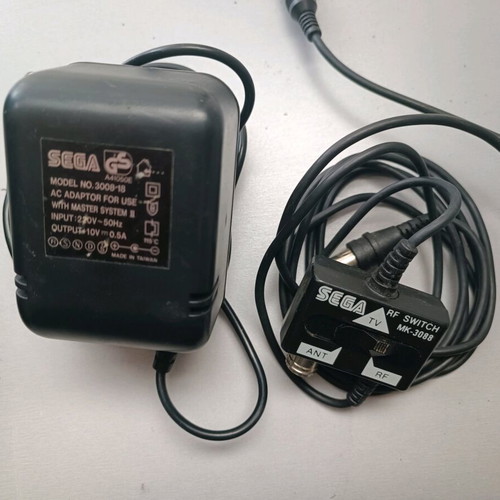 Sega Master System II used with two controllers and original cables