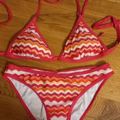 Bikini sets Temu size S like new, pack of 5 colorful swimsuits
