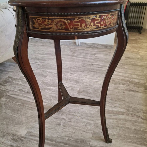 Vintage Louis XV style round table with Boulle marquetry, Italian mid-century