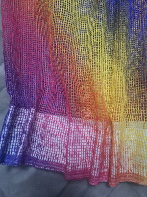 Curtain-traparia colorful fabric net like new