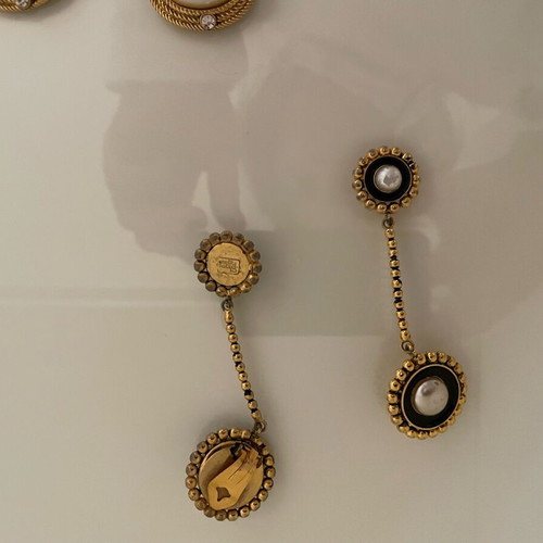 Lancetti metal gold earrings with pearl and black enamel like new