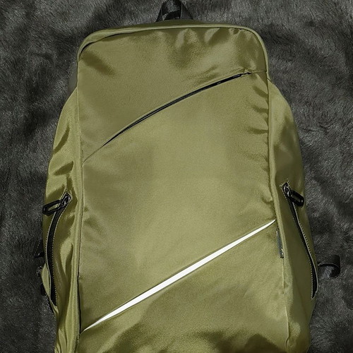 Laptop backpack 15.6" new, green, water-resistant, anti-theft design