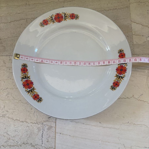 Vintage dinner plates with floral pattern, set of 2, 24 cm