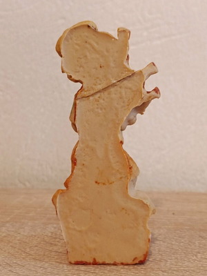 Decorative figurine Scottish man with bagpipes used