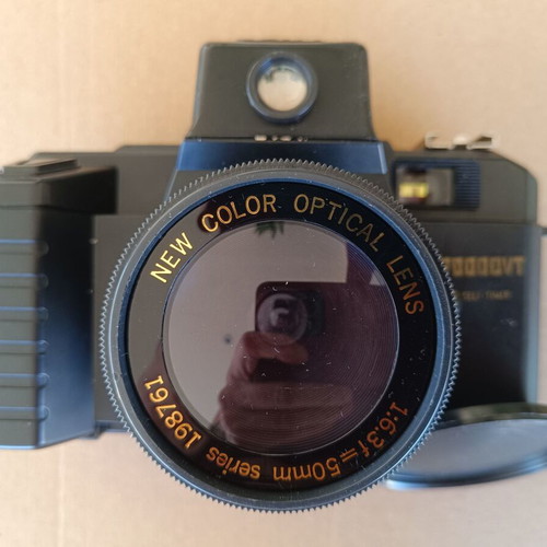 Sony 7000DVT camera with viewfinder, used, 35mm film, pseudo-SLR
