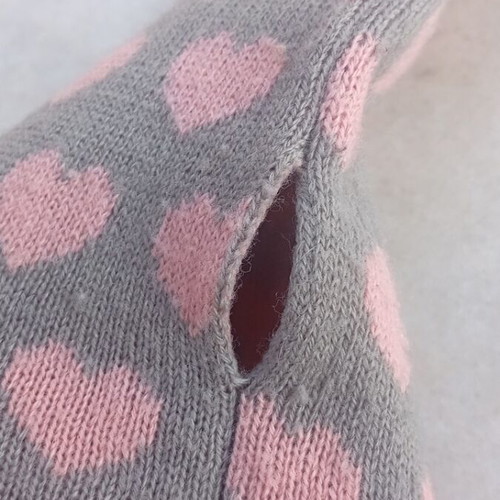 Women's gloves like new, finger hole, elbow length, pink hearts