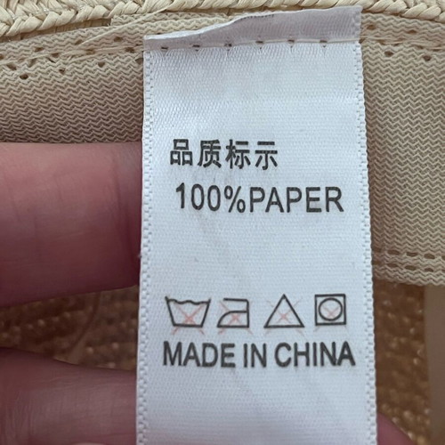 Hat beige natural paper like new, size S-M