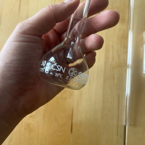 Glass laboratory items used, pack of 4 pieces