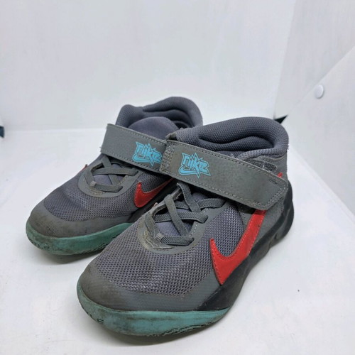 Nike sneakers used, size 28, gray