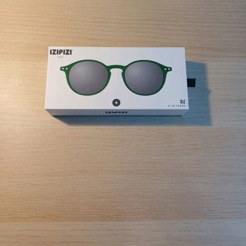Izipizi sunglasses new, green, for children 5-10 years